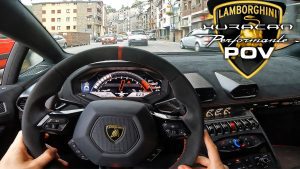 Al-volante-del-lujo-Autos-premium-que-ofrecen-una-experiencia-de-conduccion-inigualable
