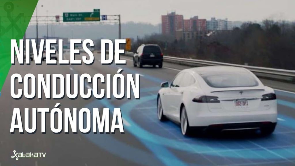Descubriendo-los-beneficios-de-los-sistemas-de-conduccion-semiautonoma