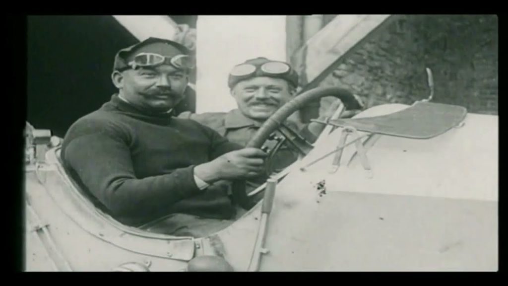 Explorando-la-historia-de-las-carreras-de-autos-y-su-impacto-en-la-industria