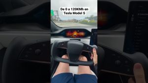 Cero-a-Cien-en-un-Instante-Aceleracion-en-Modelos-Tesla