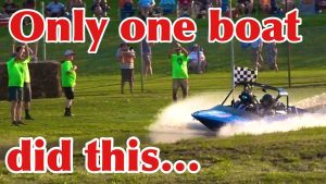 Jet-Sprint-Racing-Vueltas-Cerradas-y-Maniobras-Ajustadas-en-Agua