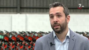 Model-S-y-la-Movilidad-Urbana-Soluciones-para-Ciudades-Sostenibles