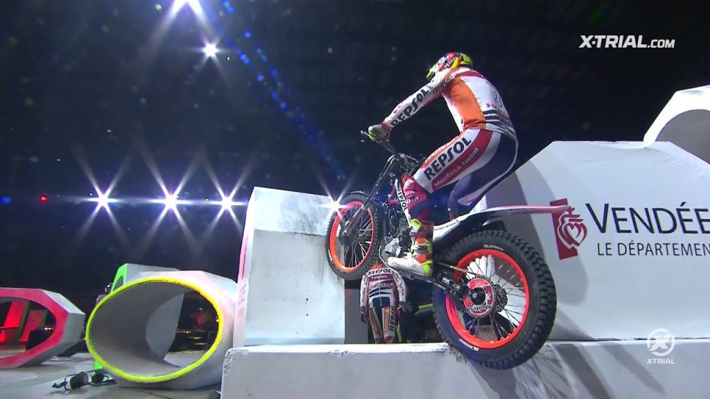 Moto-Trials-Superando-Obstaculos-con-Precision-y-Agilidad