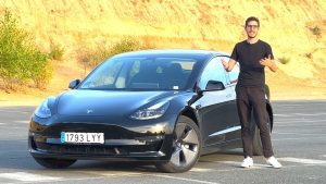 Tesla-Model-3-y-la-Revolucion-del-Autopartido-Car-Sharing-del-Futuro