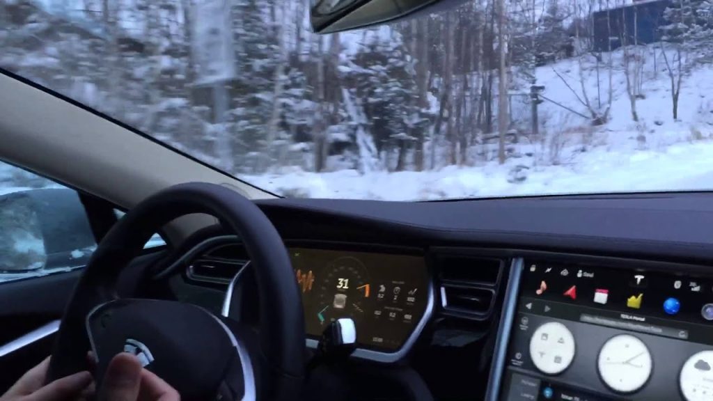 Tesla-y-la-Conduccion-Invernal-Desempeno-en-Condiciones-Extremas - MotorPress Tesla-y-la-Conduccion-Invernal-Desempeno-en-Condiciones-Extremas