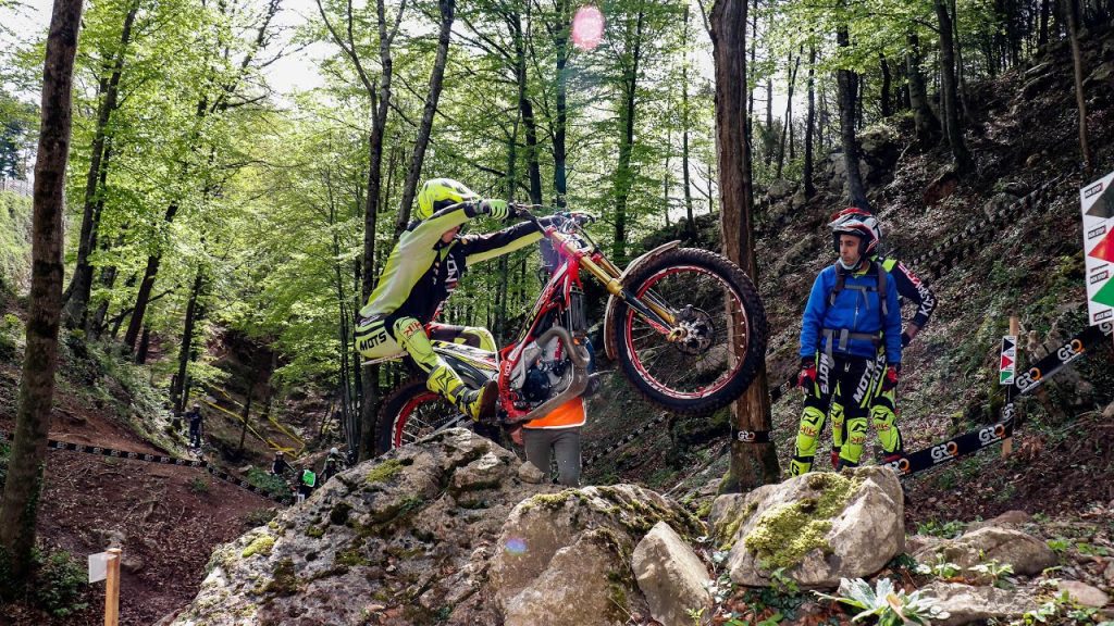 Trial-Equilibrio-y-Habilidad-en-Terrenos-Desafiantes