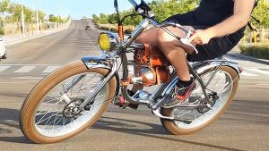 Bicicletas-Motorizadas-La-Fusion-de-lo-Clasico-y-lo-Moderno-en-Movilidad