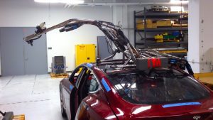 Desafiando-la-Gravedad-Falcon-Wing-Doors-del-Tesla-Model-X