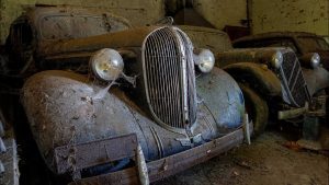 El-Encanto-de-los-Autos-Vintage-Reuniendo-Tesoros-del-Pasado