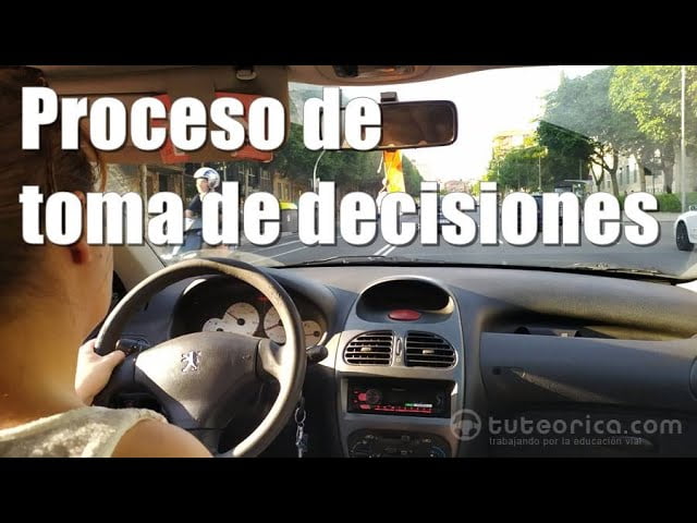 Errores-en-el-Sistema-de-Direccion-Autonoma-Desafios-en-la-Toma-de-Decisiones-del-Vehiculo - MotorPress Errores-en-el-Sistema-de-Direccion-Autonoma-Desafios-en-la-Toma-de-Decisiones-del-Vehiculo