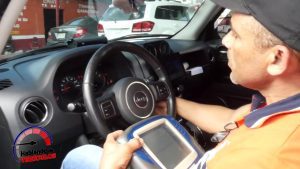 La-Obsesion-por-el-Velocimetro-Marcas-que-Compiten-por-Numeros-Impresionantes