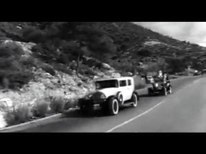 Rally-de-Autos-de-Epoca-Recorriendo-Caminos-con-Clasicos-Restaurados