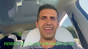 Viaje-en-Familia-Descubriendo-la-Espaciosidad-del-Model-Y