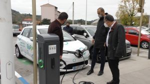 cargadores-vehiculo-electrico-en-Torrelavega