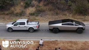 Cybertruck-en-el-Circuito-Deportividad-en-una-Pick-Up