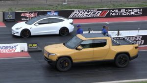 Cybertruck-vs.-Rivales-Comparando-Pick-Ups-Electricas