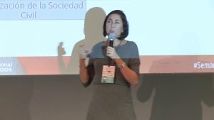 Model-Y-y-la-Filantropia-Contribuciones-a-la-Sociedad