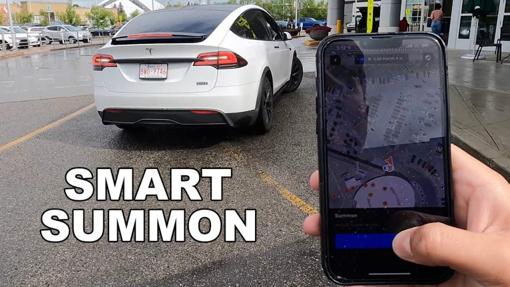 Enhanced-Summon-Tu-Tesla-que-se-Estaciona-Solo
