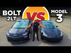 Model-3-vs.-Chevrolet-Bolt-Sedanes-Electricos-asequibles