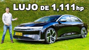 Model-S-vs.-Lucid-Air-Grand-Touring-Sedanes-Electricos-de-Alto-Rendimiento