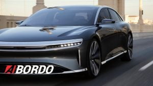 Model-S-vs.-Lucid-Air-Sedanes-Electricos-de-Lujo-y-Potencia
