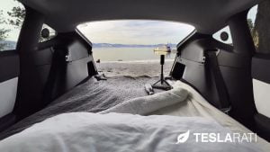Tesla-Model-Y-Camping-Kit-Equipamiento-para-Noches-al-Aire-Libre