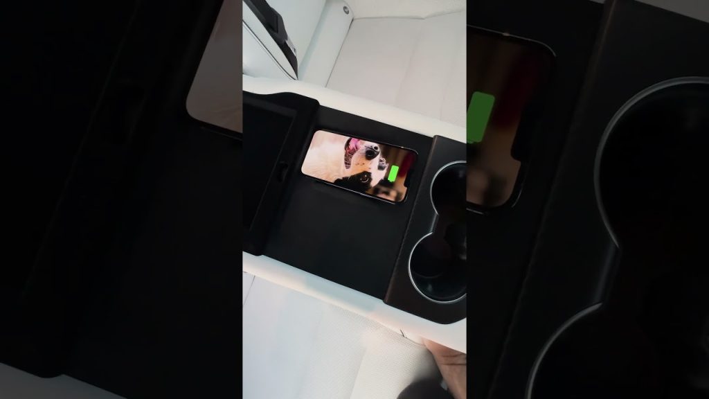 Tesla-Plaid-Blanket-Para-Noches-Acogedoras-con-Tecnologia