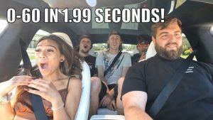 Plaid Mode Reaction Videos: Las Expresiones de Sorpresa de los Conductores